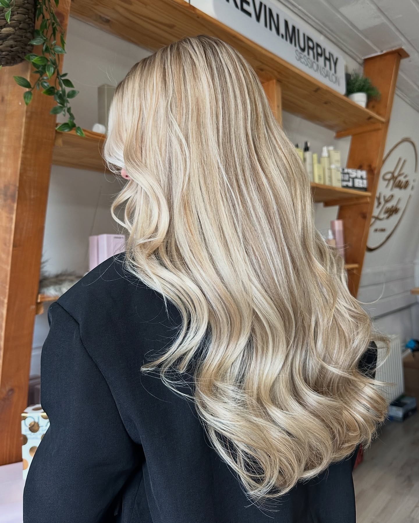 Zachte blonde highlights met een natuurlijke overgang